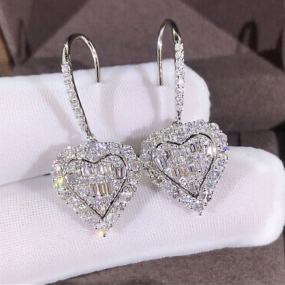 NEW 925 Sterling Silver ❤️ Heart Earrings - Picture 3 of 7